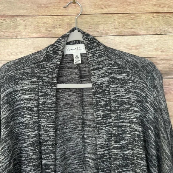 French Laundry Women’s Black And Gray Fringe Cardigan Sweater Plus Size: 1X - Picture 3 of 10